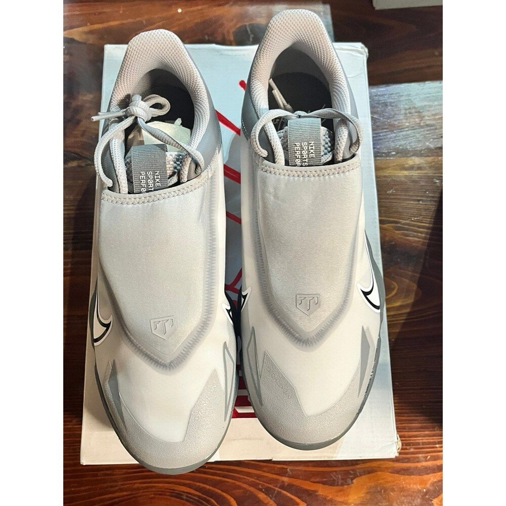Cleets